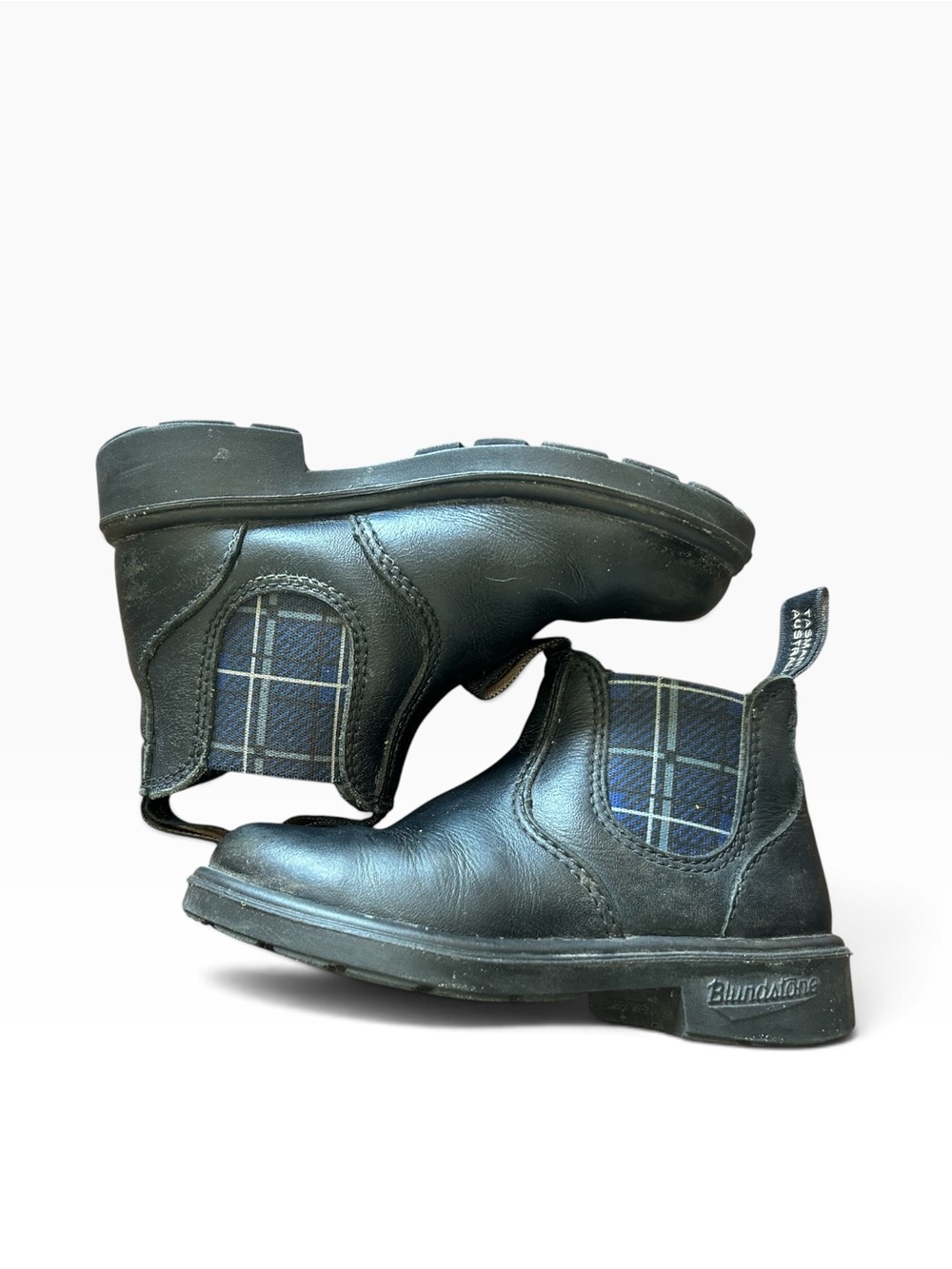 Blundstone Kids Black Chelsea Boots with Blue Plaid Panels